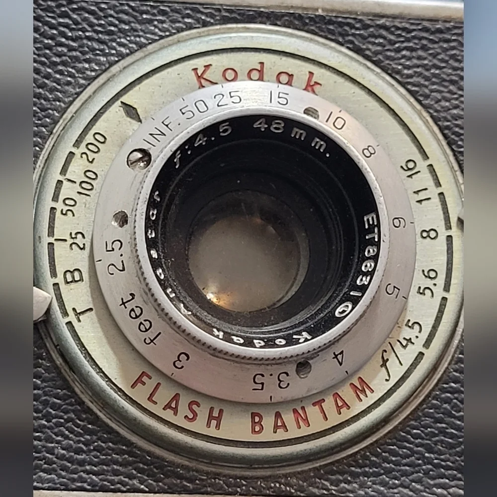 Kodak Flash Bantam Vintage Camera w/Leather Field Case Untested